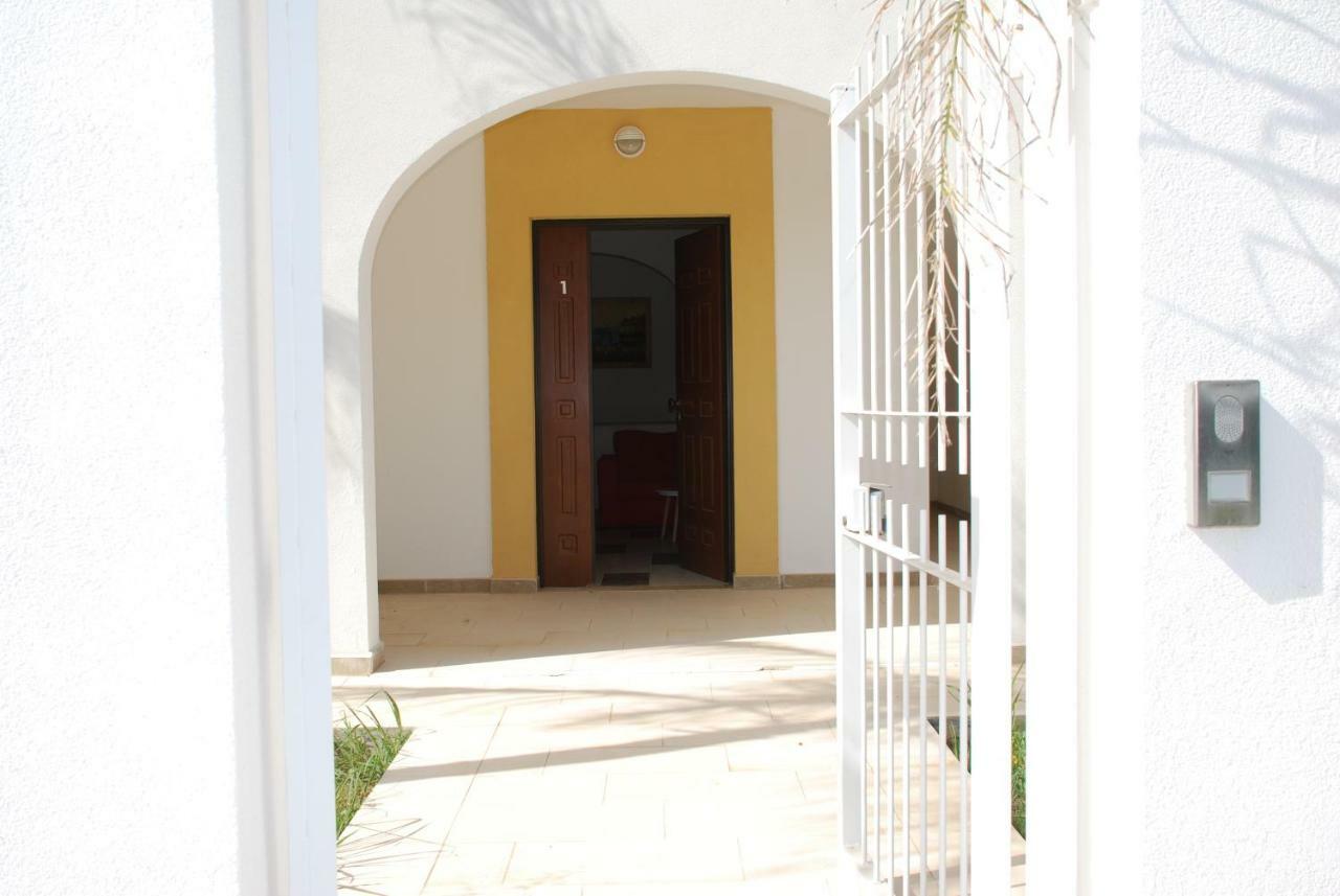 Euroitalia Apartments Giurdignano Exterior foto